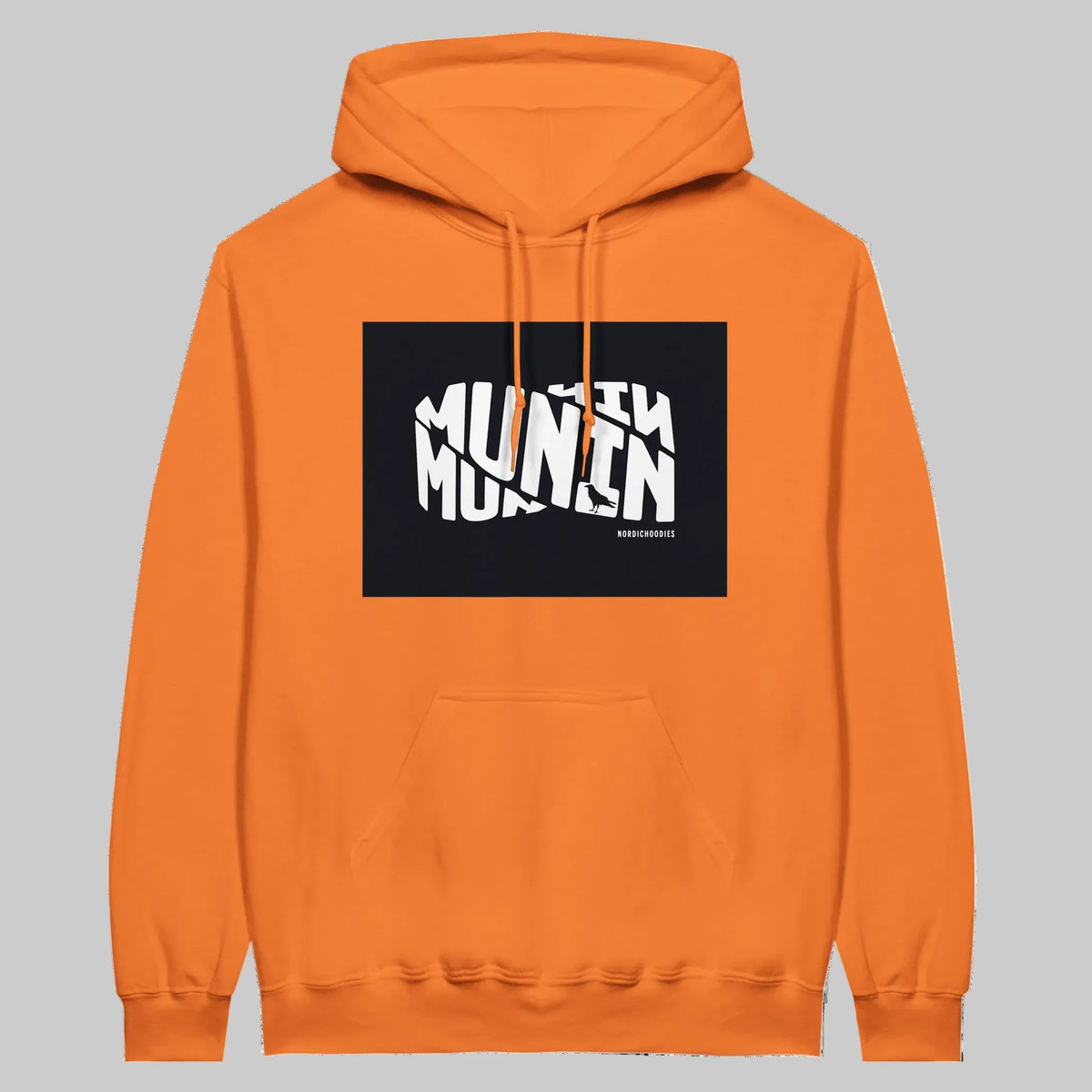 Munin Hoodie i Tangerine – flat lay forfra – Nordic Hoodies